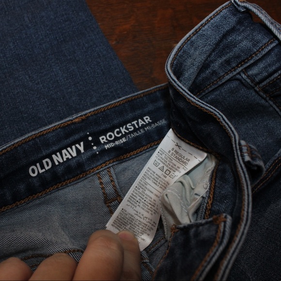 OLD NAVY Rockstar Mid-Rise Distressed Raw Hem Jeans Stretch Denim Knee Holes 8 - Picture 2 of 12